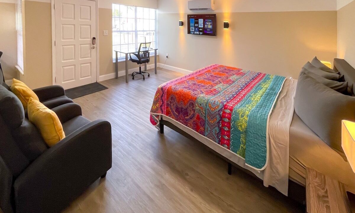 Photo of Bedroom in Iona