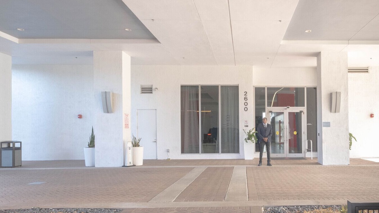 Photo of Outdoor in Hallandale Beach