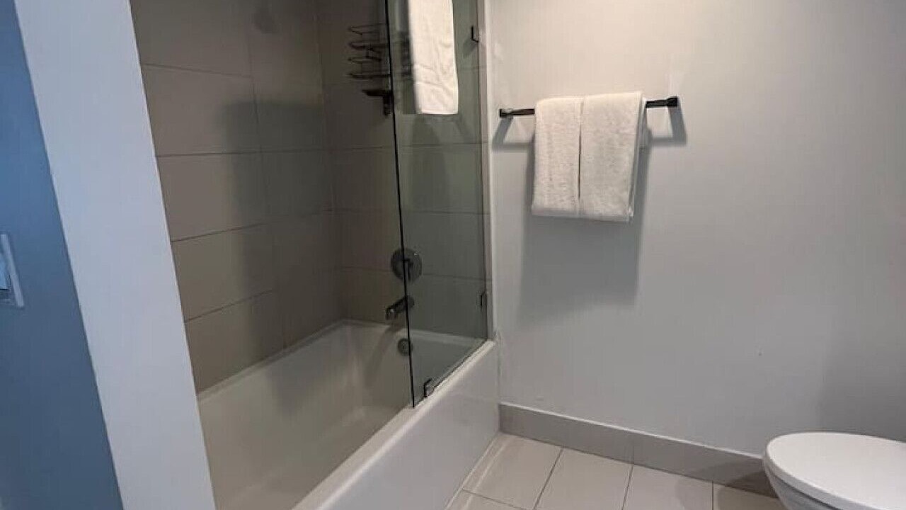 Photo of Bathroom in Hallandale Beach