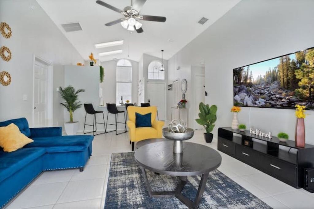 Photo of Livingroom in Lindfields