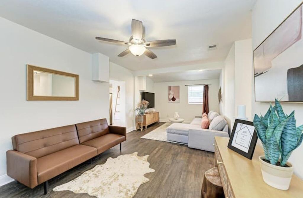 Photo of Livingroom in Sun Bay South