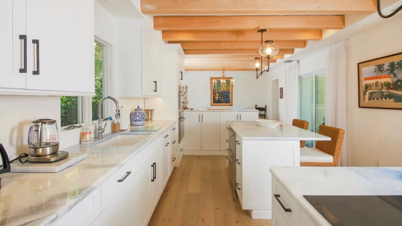Photo of Kitchen in Downtown Boca Grande Historic District