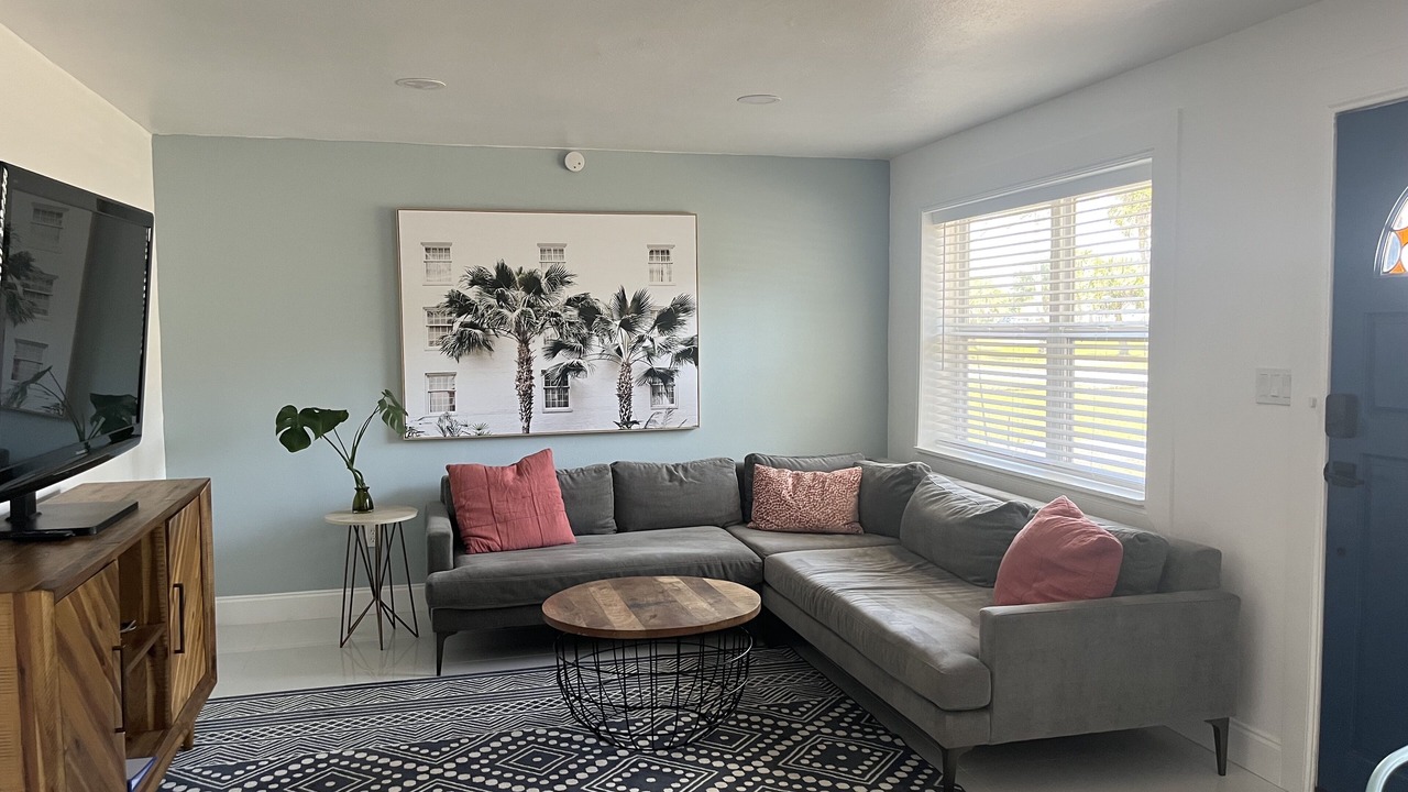 Photo of Livingroom in New Smyrna Beach