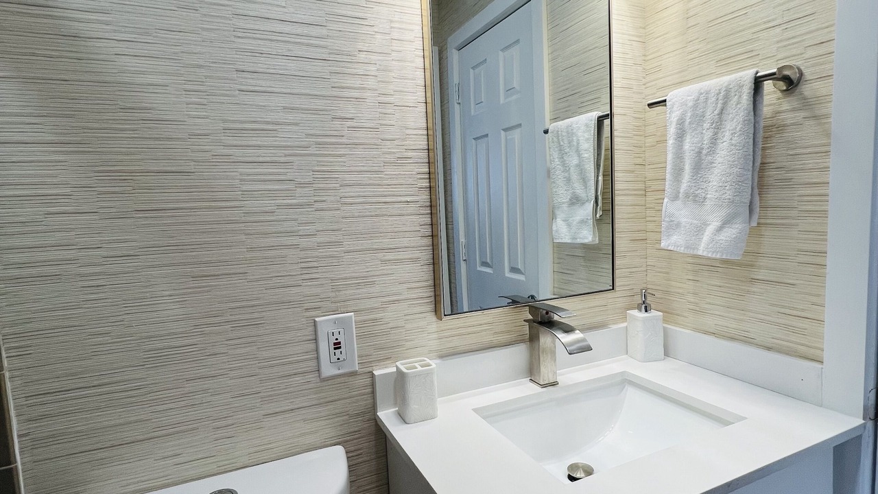 Photo of Bathroom in Boulevard Heights
