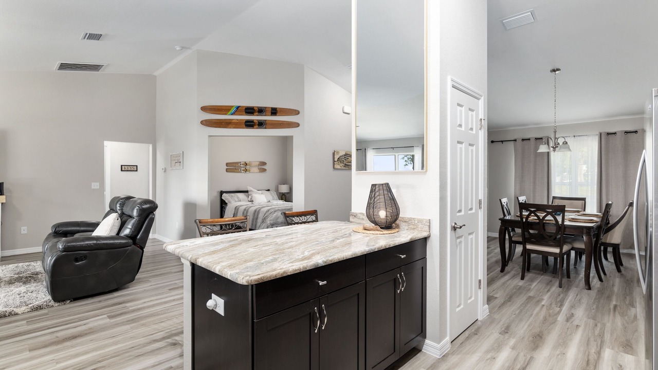 Photo of Bedroom in Candler