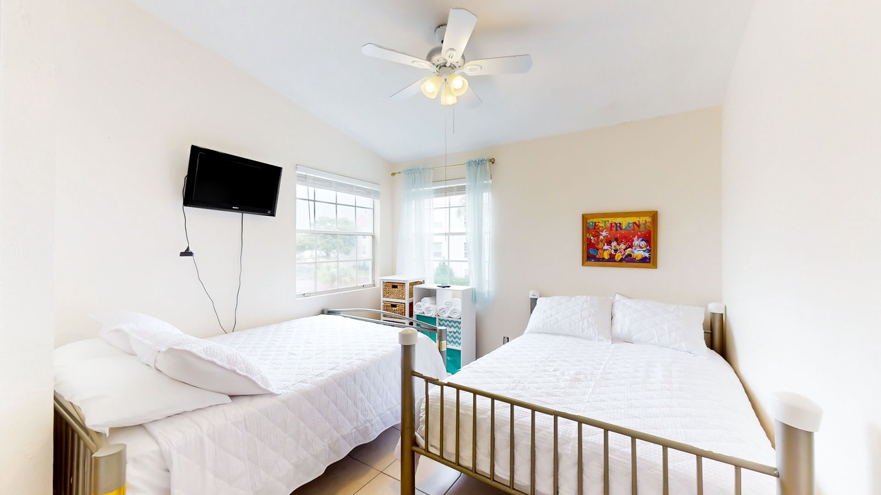 Photo of Bedroom in Ocean Side Village
