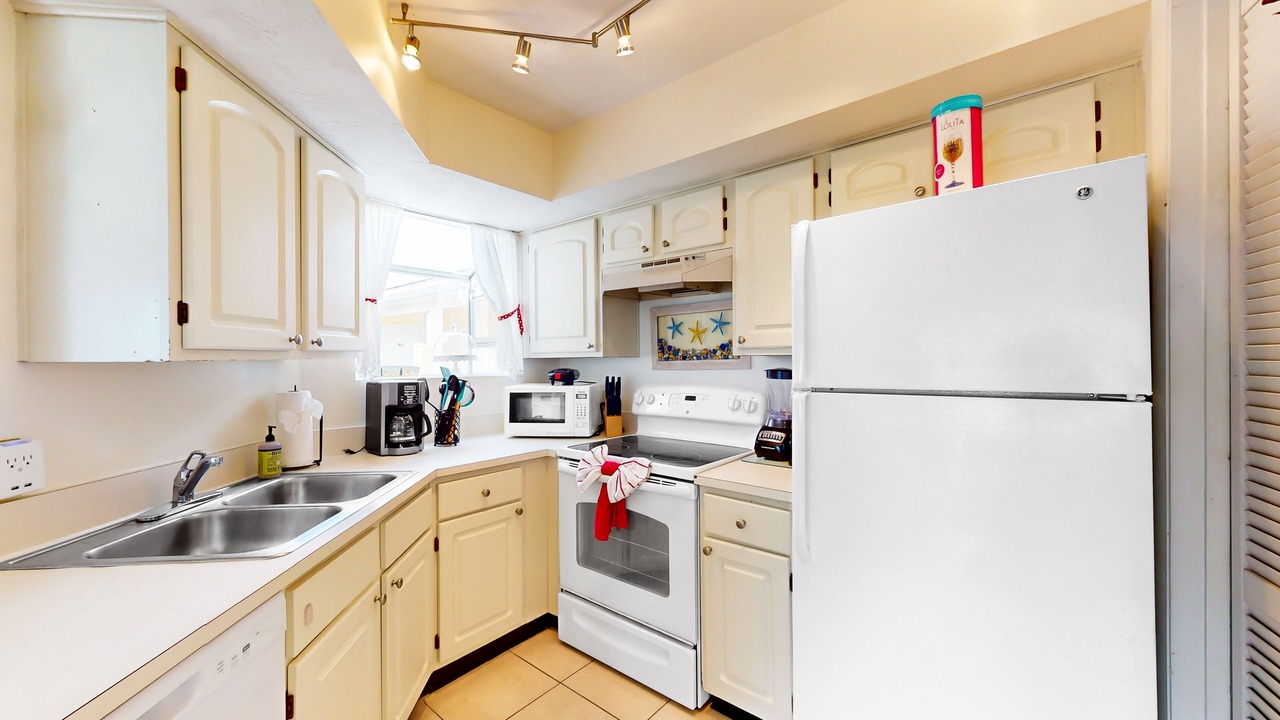Photo of Kitchen in Ocean Side Village