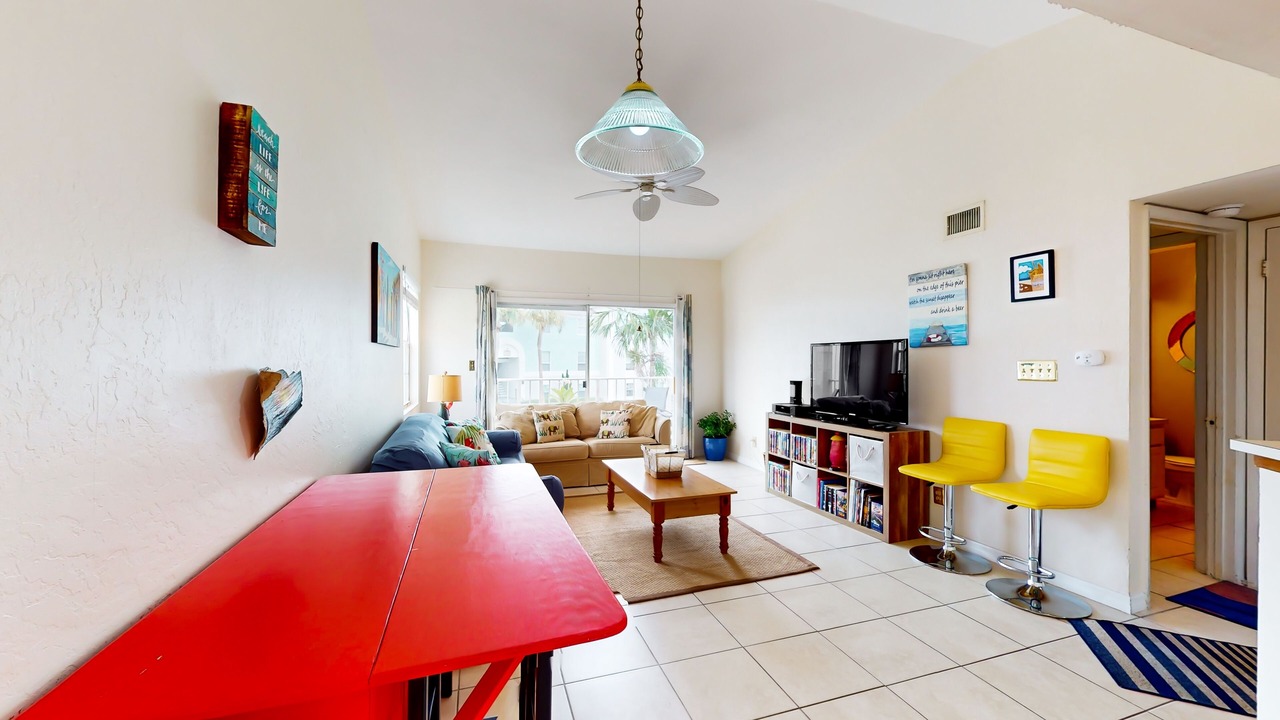 Photo of Livingroom in Ocean Side Village