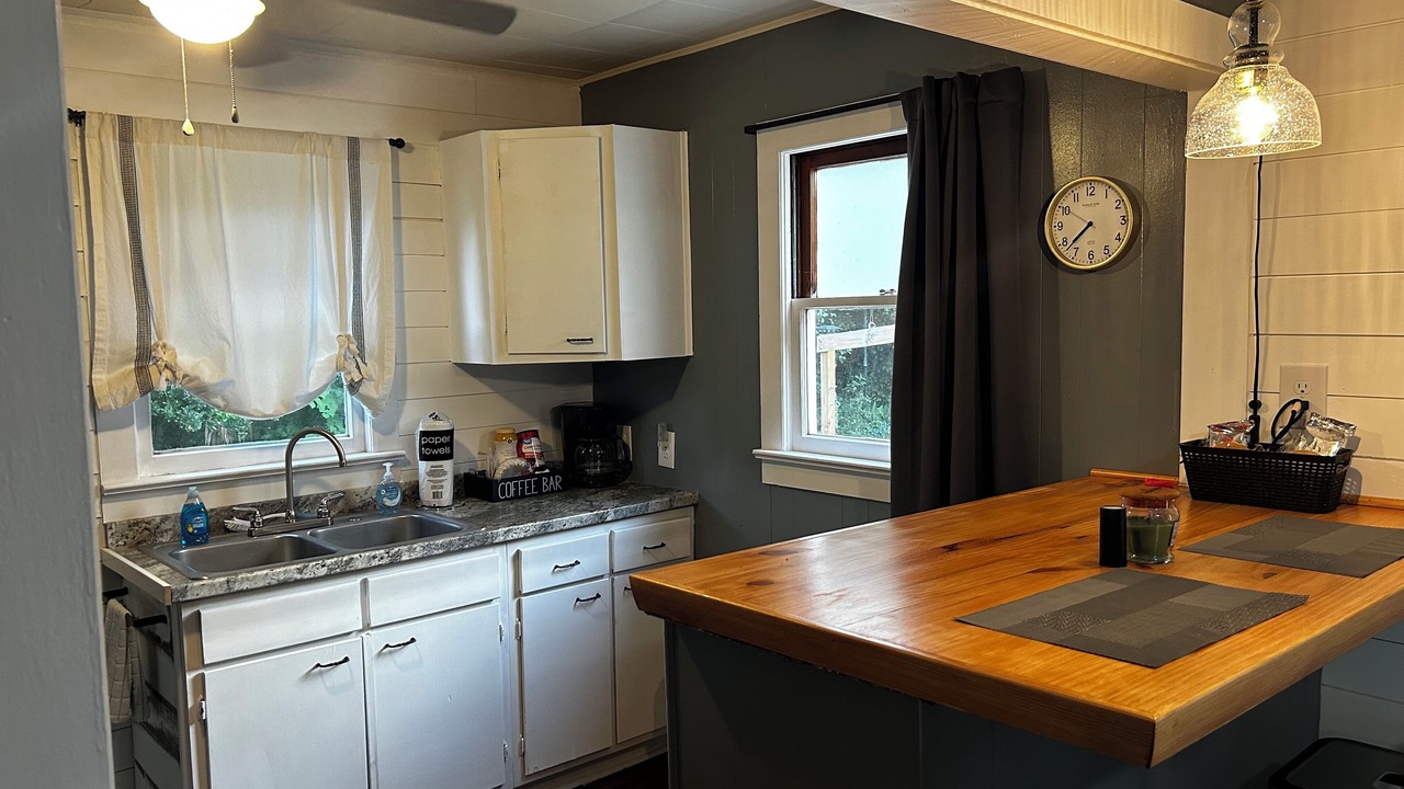 Photo of Kitchen in Historic District