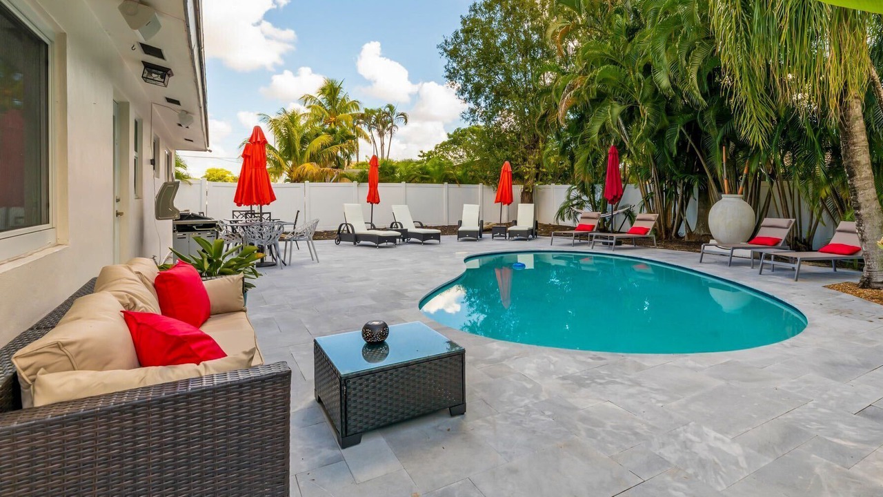Photo of Patio Balcony in Oakland Park