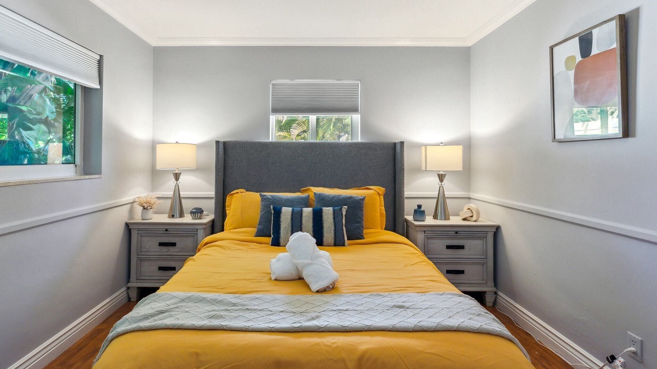 Photo of Bedroom in Oakland Park