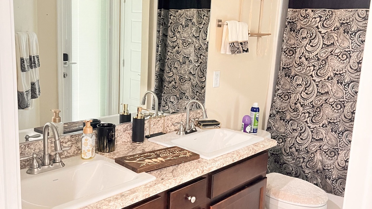 Photo of Bathroom in Port Saint Lucie