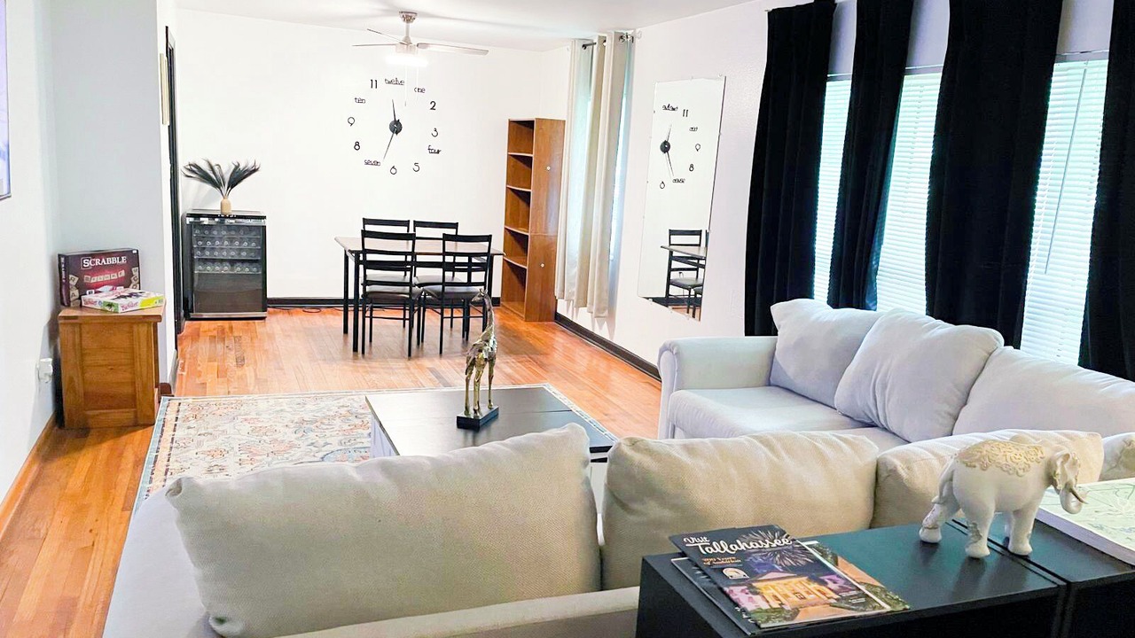 Photo of Livingroom in Griffin Heights