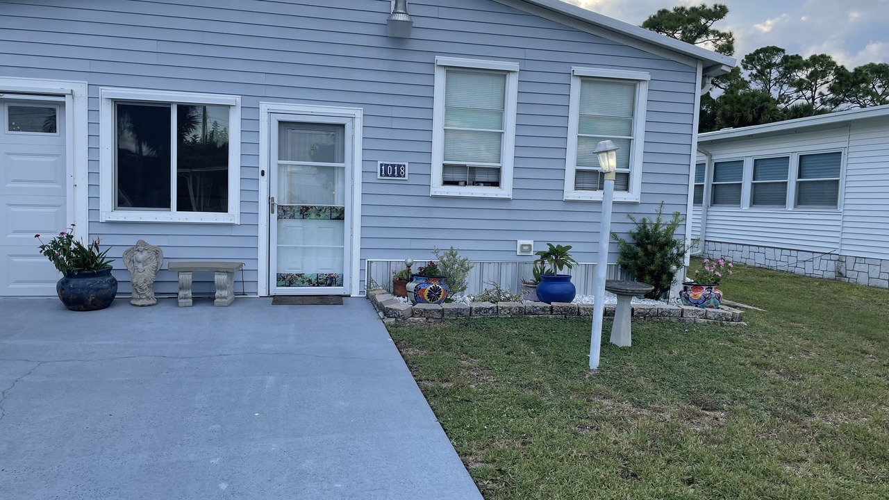 Photo of Outdoor in Barefoot Bay