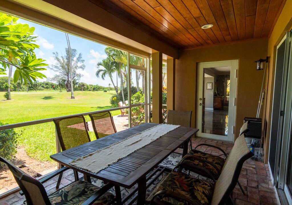 Photo of Outdoor in Parrot Cove