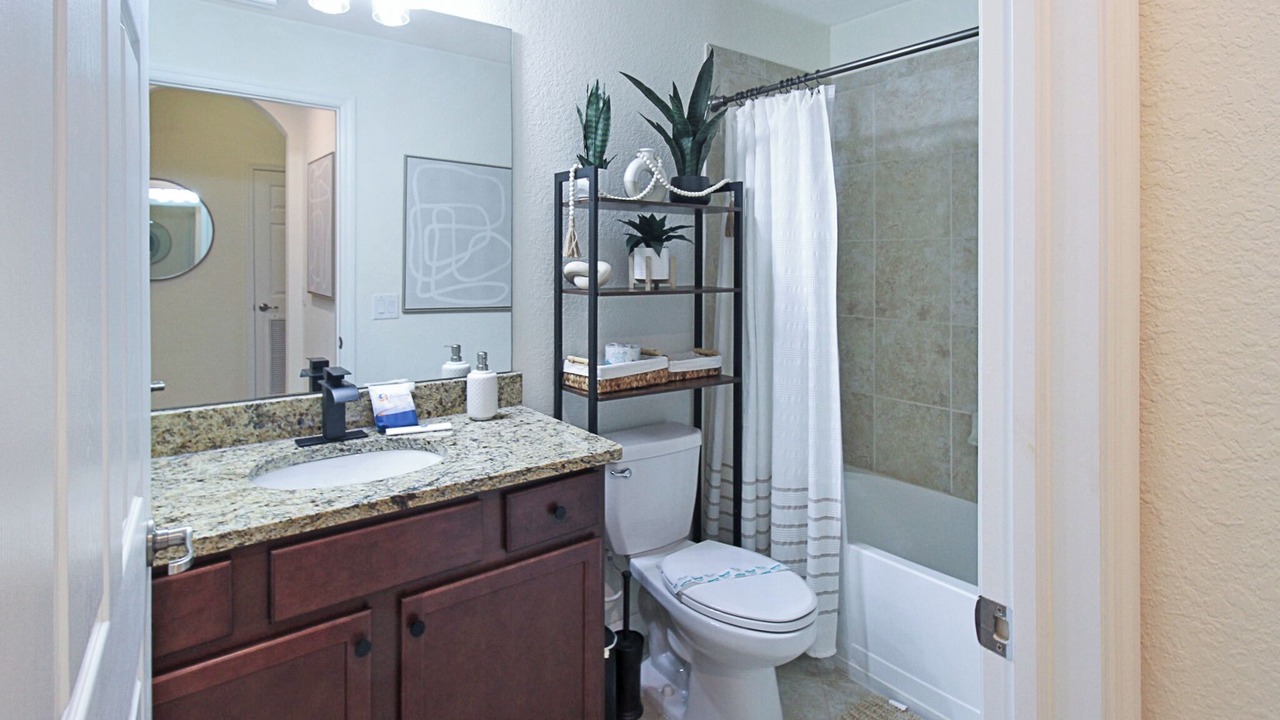 Photo of Bathroom in Lakewood Ranch