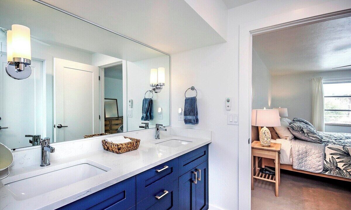 Photo of Bathroom in Beachview Country Club Estates