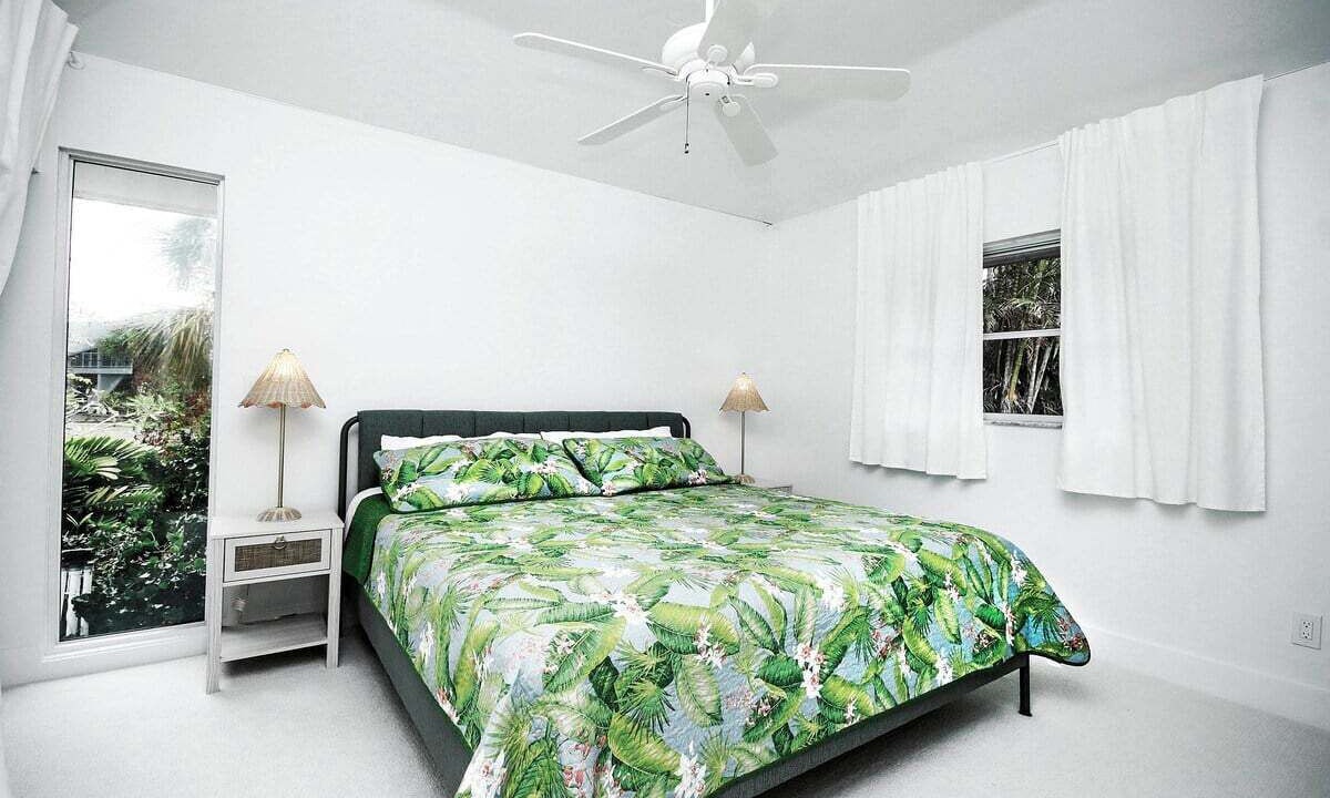 Photo of Bedroom in Beachview Country Club Estates