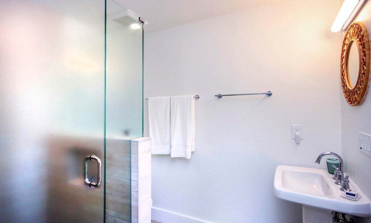 Photo of Bathroom in Beachview Country Club Estates