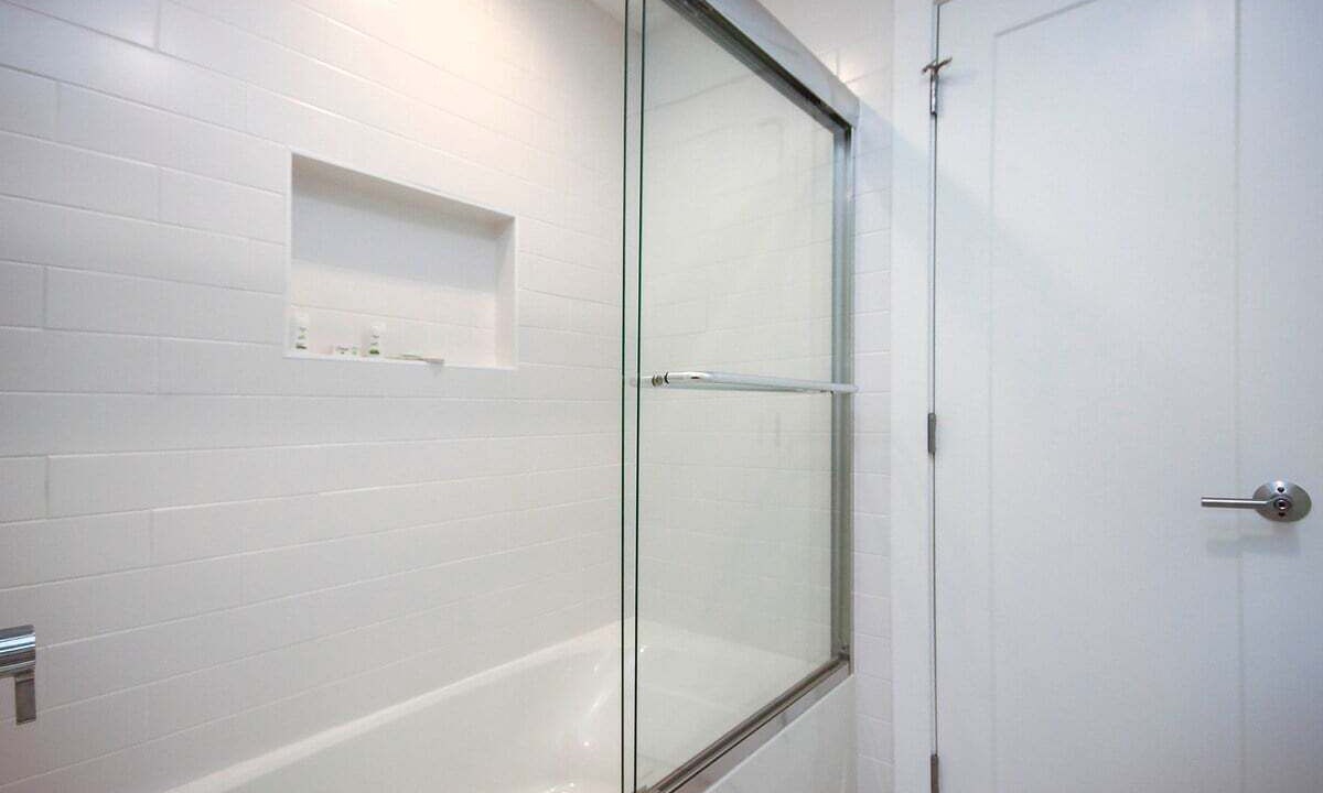 Photo of Bathroom in Beachview Country Club Estates