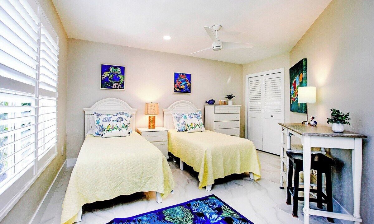 Photo of Bedroom in Beachview Country Club Estates