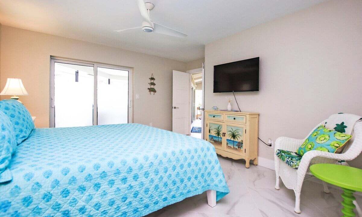 Photo of Bedroom in Beachview Country Club Estates