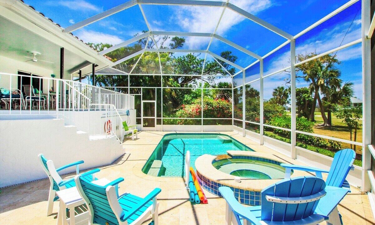 Photo of Outdoor in Beachview Country Club Estates