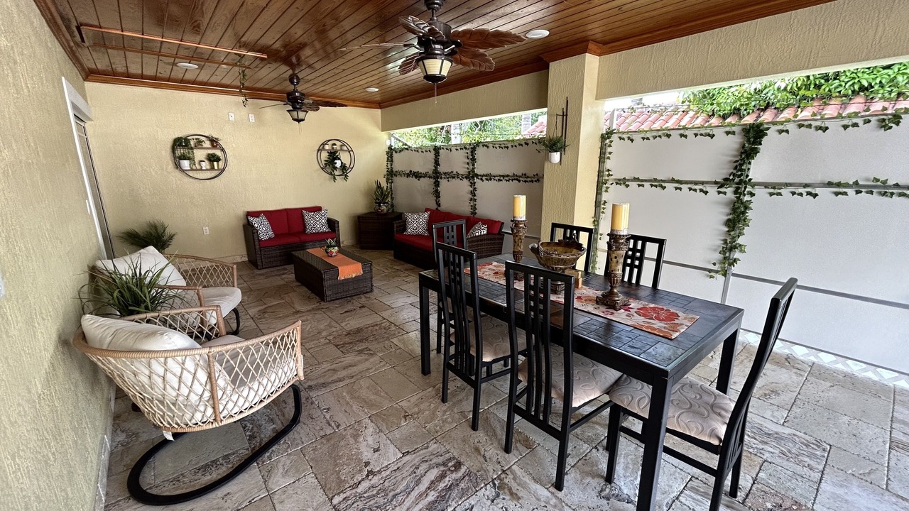 Photo of Outdoor in West Little Havana