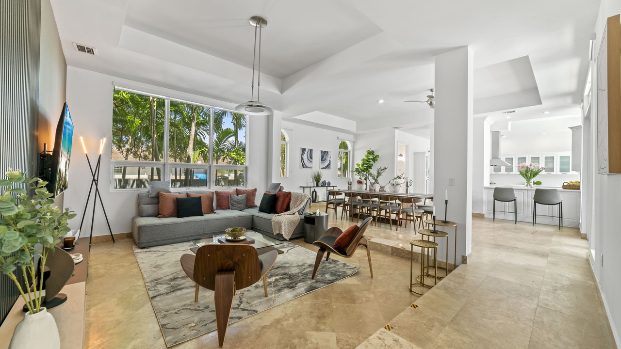 Photo of Bedroom in Tamiami