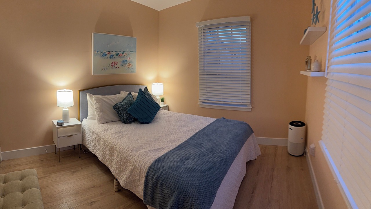 Photo of Bedroom in Mango Groves