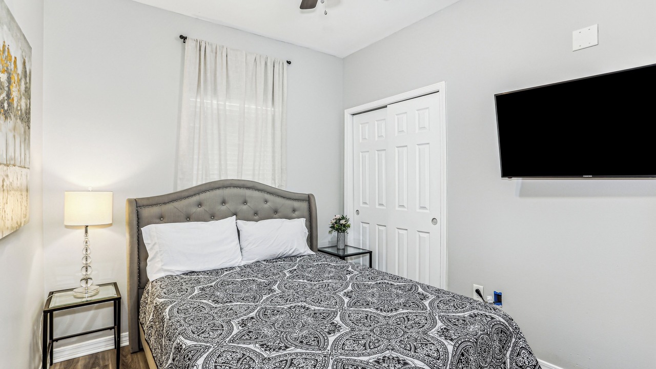 Photo of Bedroom in Northwest Pensacola