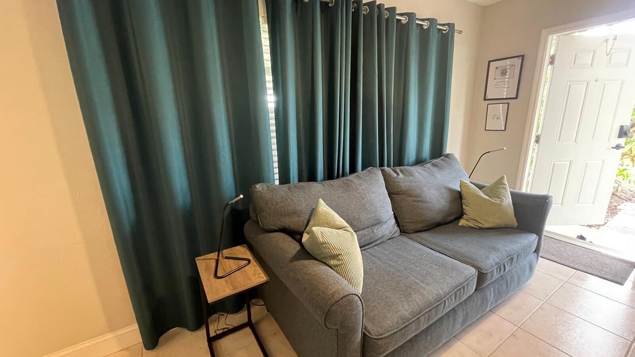 Photo of Livingroom in Edgewood