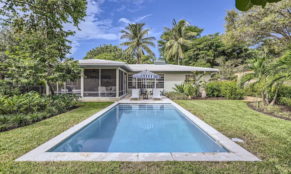 Photo of Outdoor in Parrot Cove
