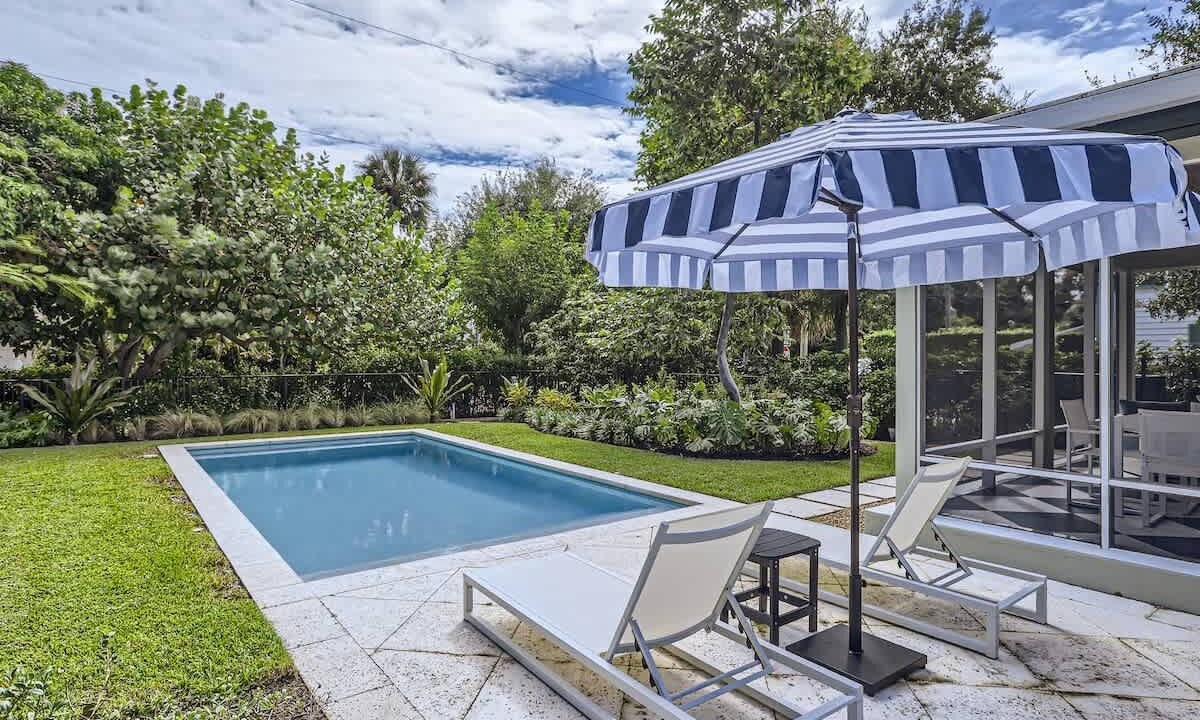 Photo of Outdoor in Parrot Cove