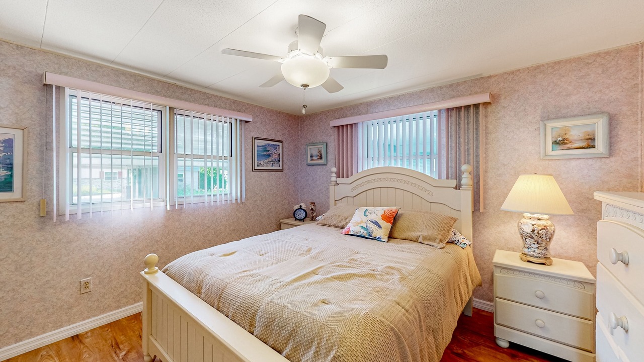 Photo of Bedroom in Leesburg