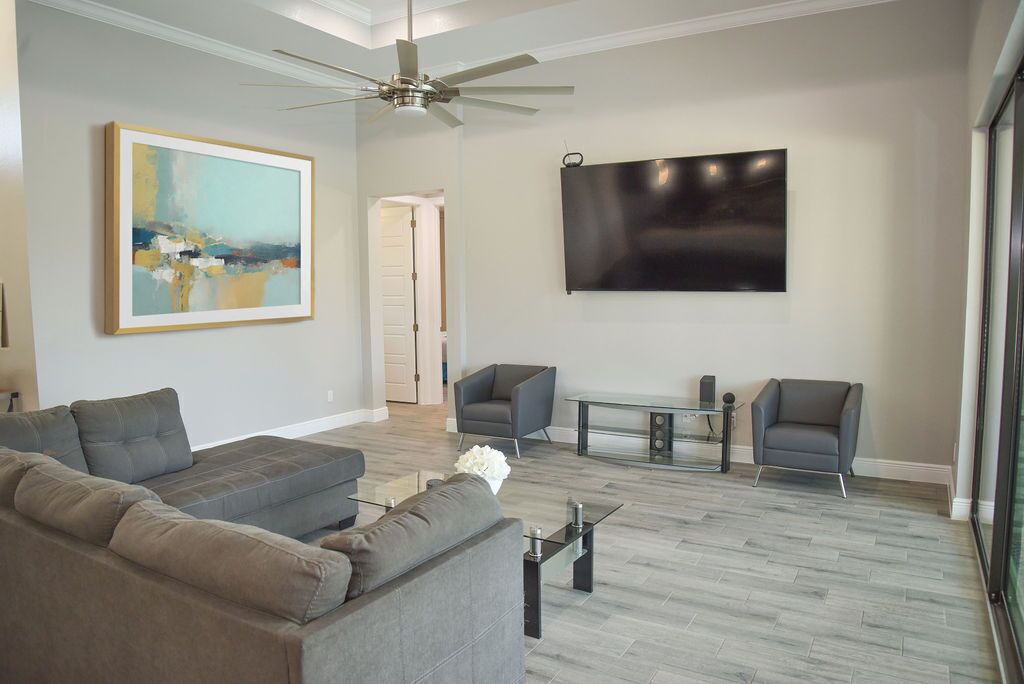 Photo of Livingroom in Trafalgar