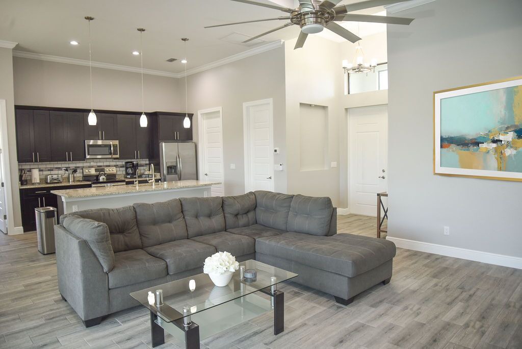 Photo of Livingroom in Trafalgar