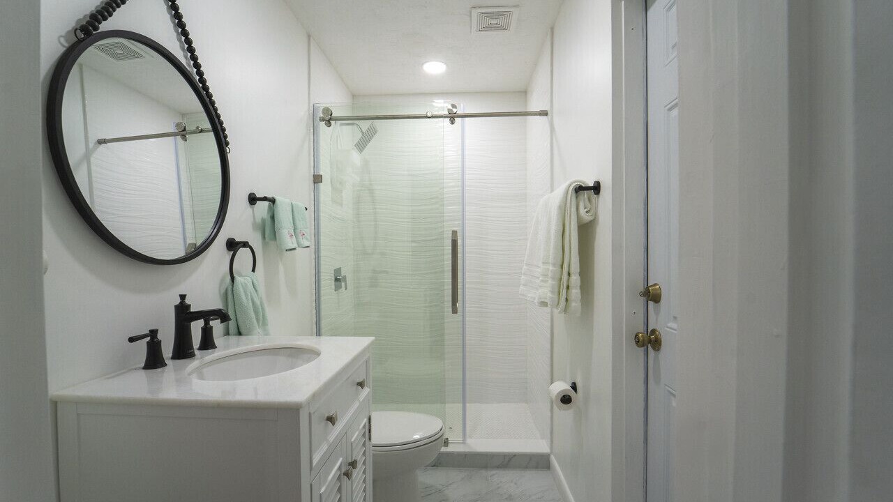 Photo of Bathroom in Anglers Park