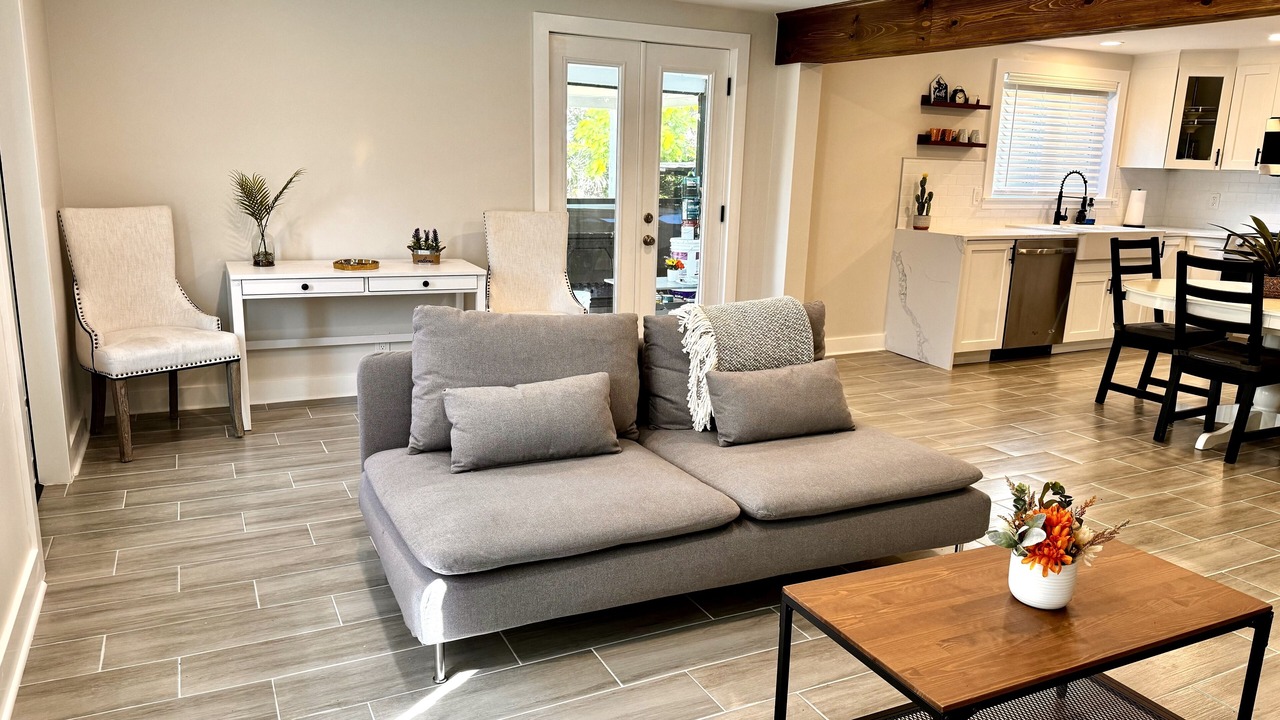 Photo of Livingroom in Fort Myers