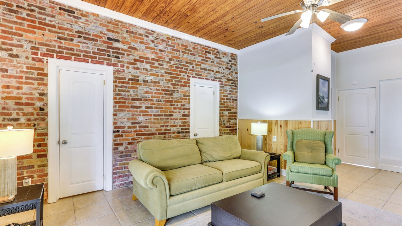 Photo of Livingroom in Panacea