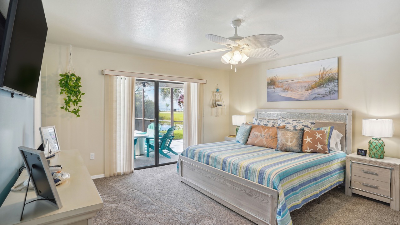 Photo of Livingroom in Indian Lake Estates