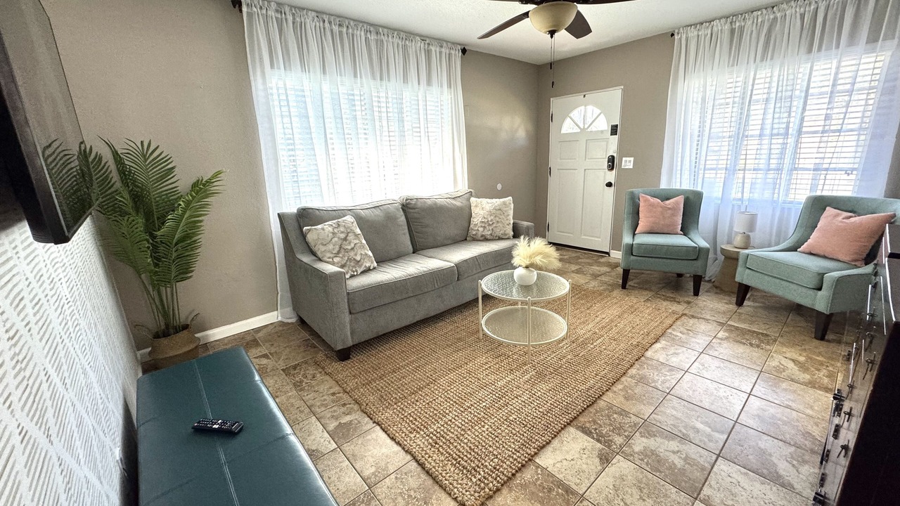 Photo of Livingroom in Riverside