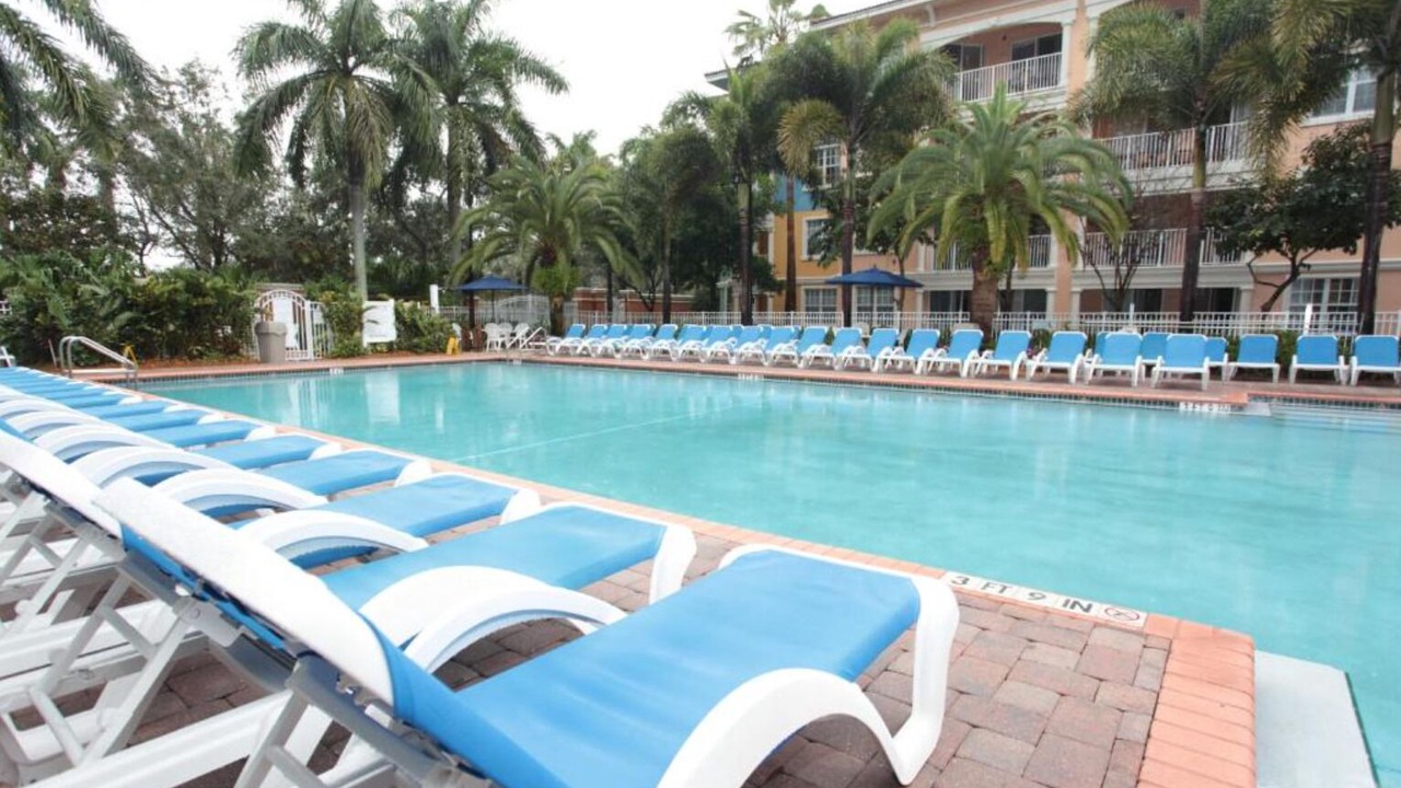 Photo of Outdoor in Weston