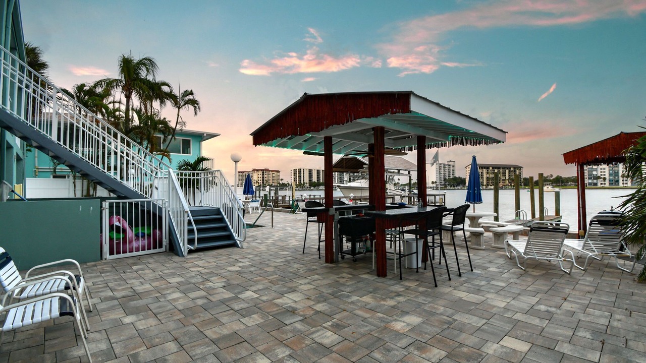 Photo of Patio Balcony in Bay Esplanade