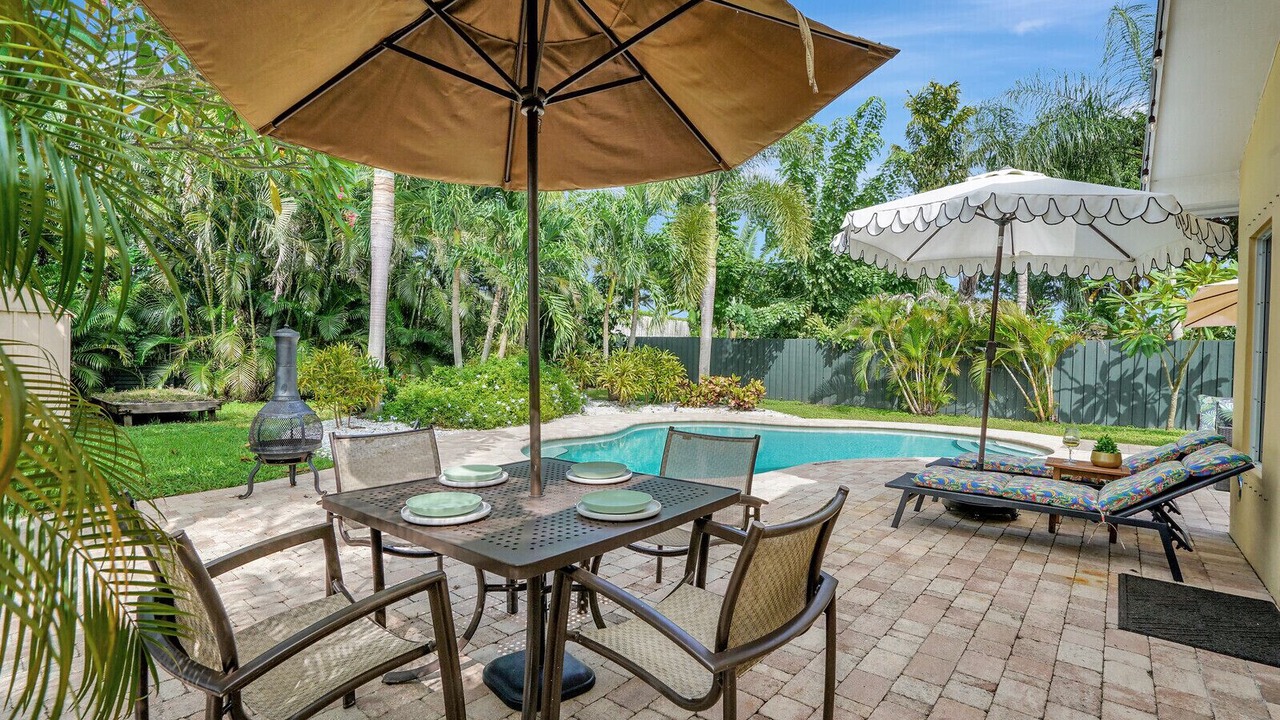 Photo of Outdoor in Country Club Park