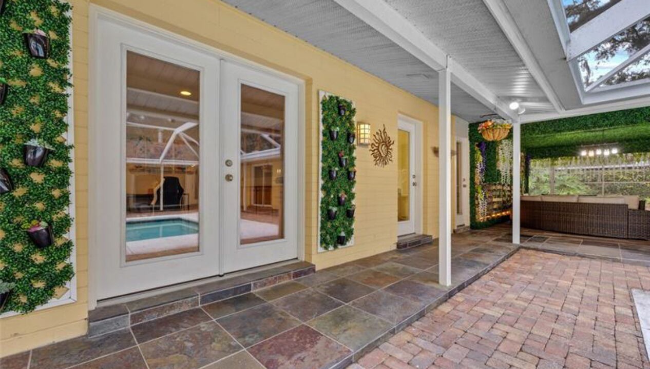 Photo of Outdoor in Sugarfoot