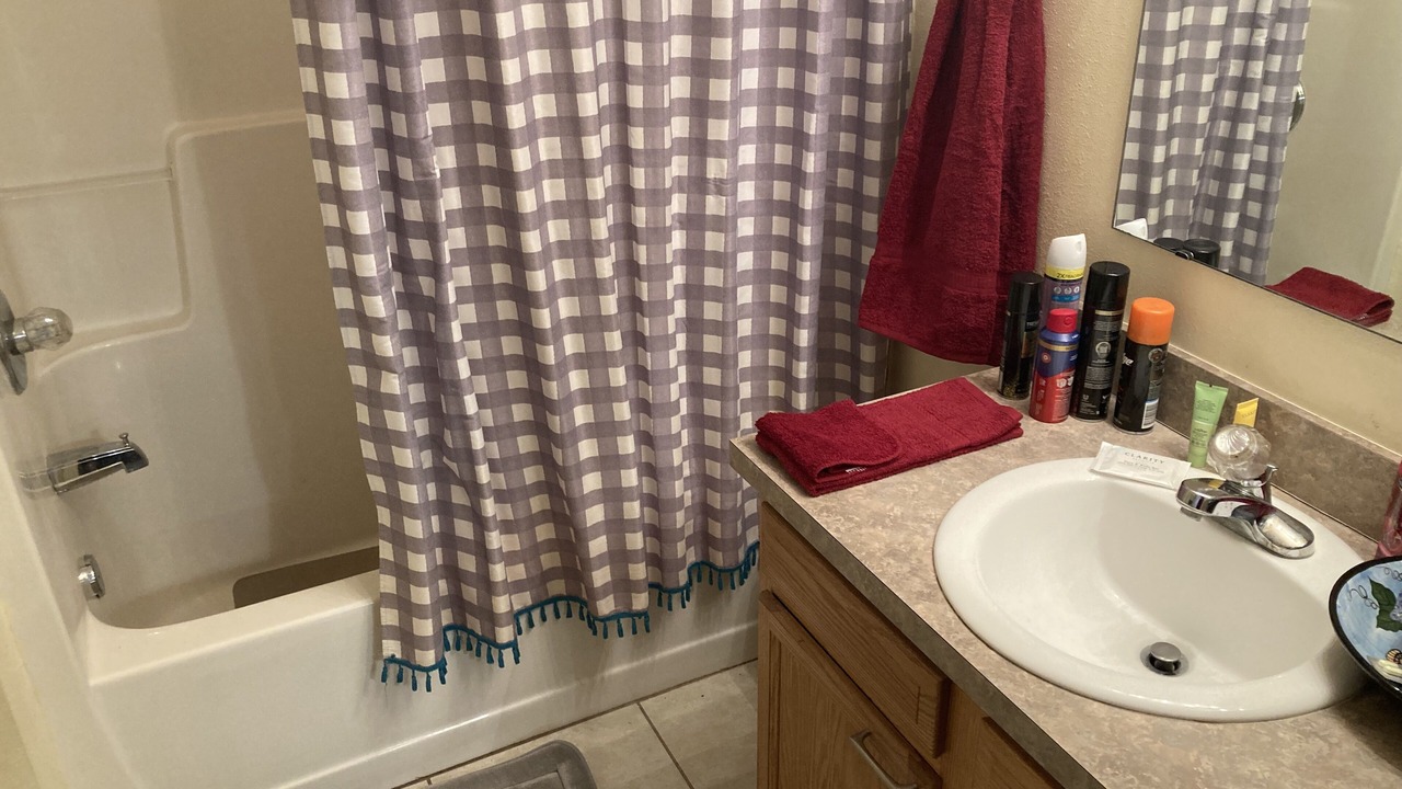 Photo of Bathroom in Belleview Heights