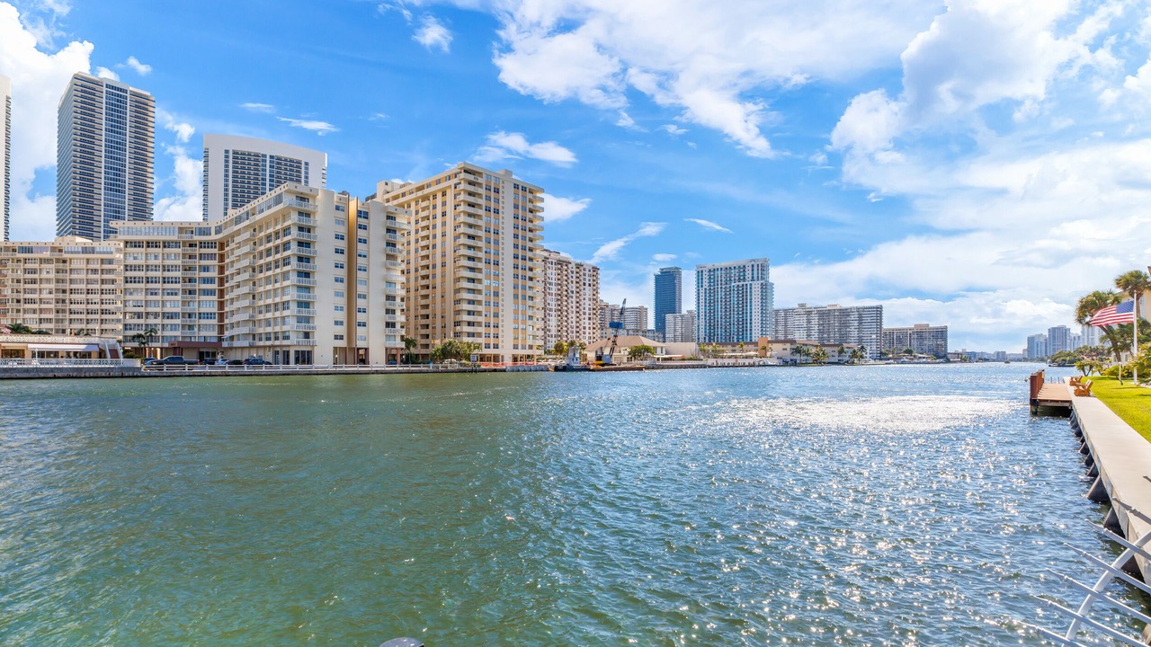 Photo of Others in Sunny Isles Beach