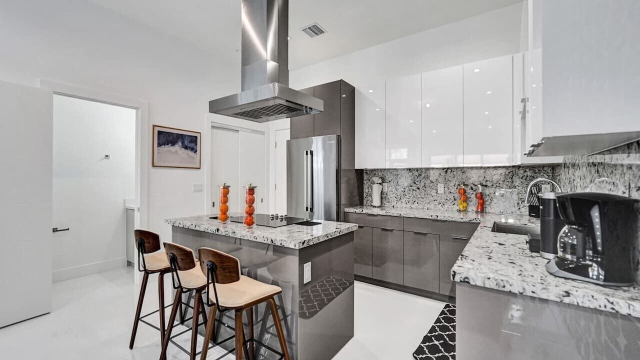 Photo of Kitchen in Lake Ridge
