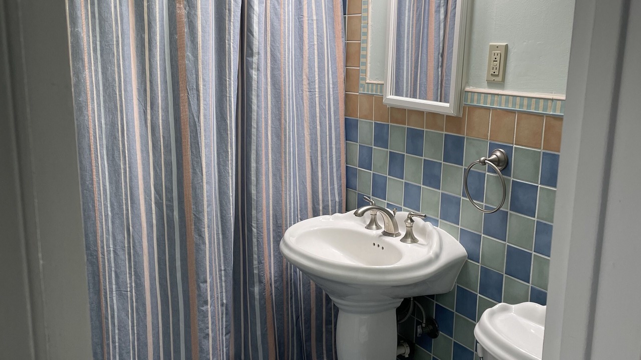 Photo of Bathroom in Old Naples